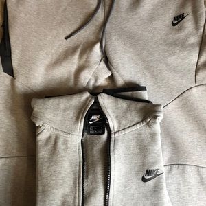 Nike tech suit